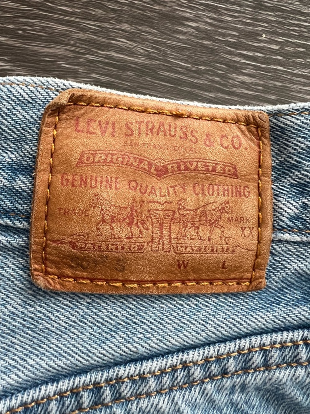 Levi's Premium Distressed 501 S Skinny Big E High-Rise Jeans - Picture 2 of 14